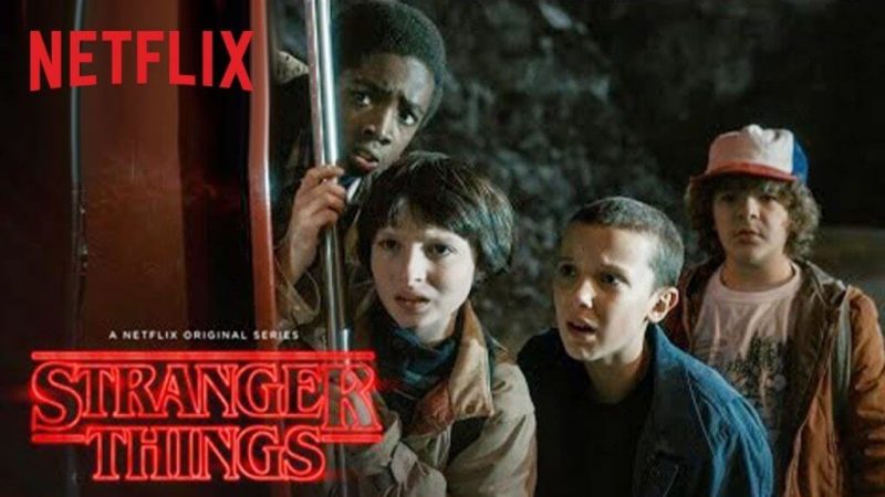  Stranger Things: Fantastik, komedi, korku temalı başarılı bir dizi olan Stranger Things, Hawkins adında